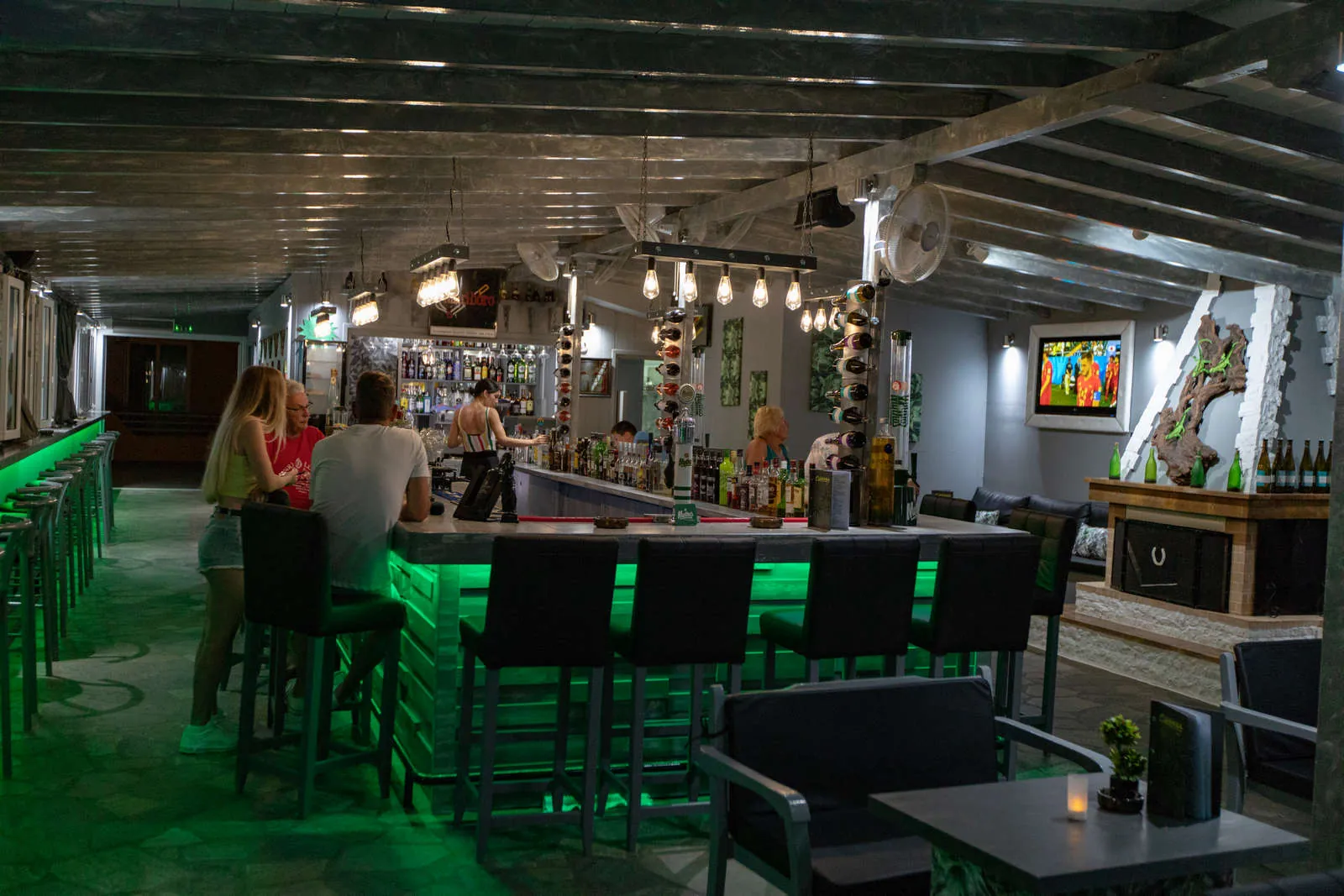 A busy night at the bar