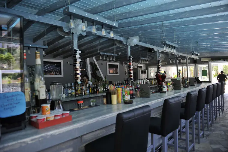 The bar counter in daylight